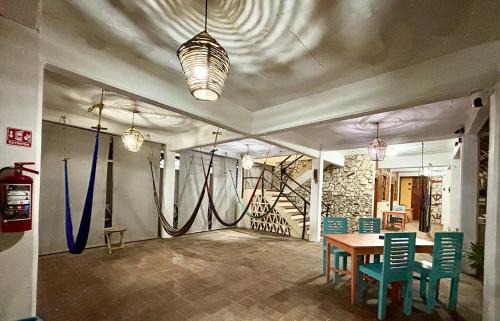 Brisas de Zicatela Hotel | Hotel Papaya Surf