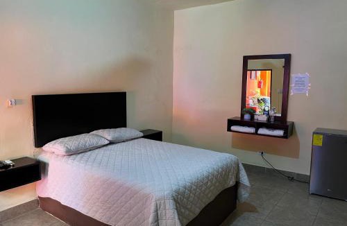 La Paz Hotel | HOTEL POSADA DEL CORTEZ