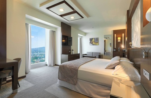 Chapalita Hotel | Hotel Riu Plaza Guadalajara