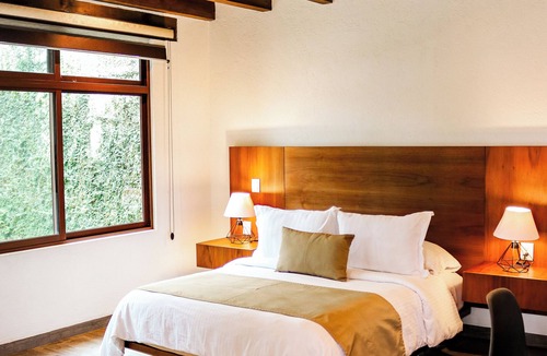 Valle de Bravo Hotel | Hotel Roca y Cantera