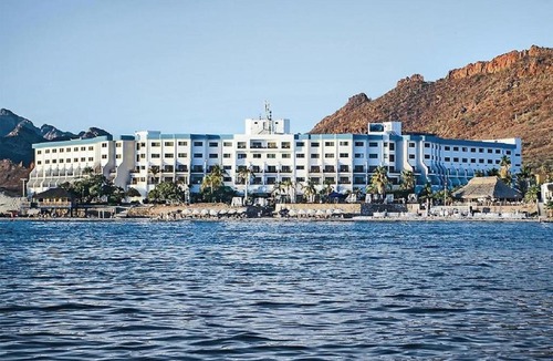 Villas California Hotel | HOTEL SAN CARLOS PLAZA