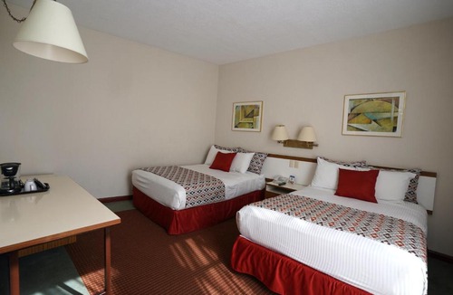 Tres Rios Hotel | Hotel San Marcos Express