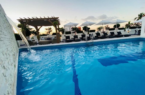 Las Glorias Hotel | Hotel Suites Mar Elena