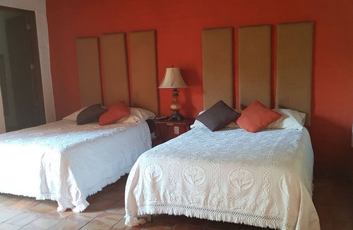 Mascota Hotel | HOTEL VILLA CANTABRIA