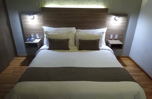 Zona Expo Hotel | Hotel Villa Del Sol
