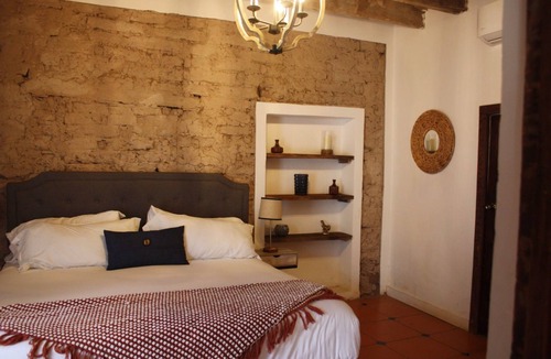 Ciudad Juarez Hotel | Hotel Villa Reyna