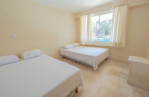 Granjas del Marques Hotel | Hotel Villamar Princesa Suites