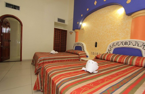 R Hotel | Hotel Xestal