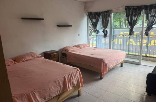 Xalapa Hotel | HOTEL Y PIZZERIA CASA INN