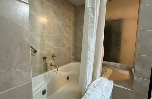 Ciudad Guzman Hotel | Hotel Zapotlan