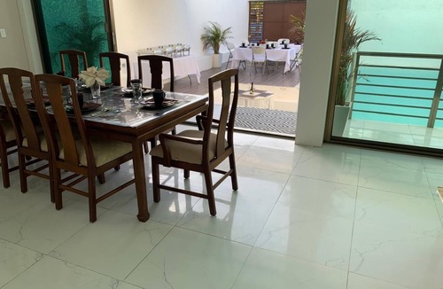 Chelem House | House 2 blocks from the beach for 20 people ready for your meetings.
