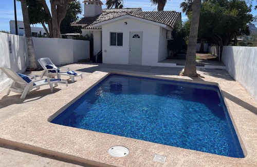 San Carlos House | House 3 min from the beach with private pool, view of the golf course and Tetakawi hill.