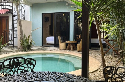 Valladolid Apartment | House la Roca 1 Valladolid, AC, Wifi, Pool