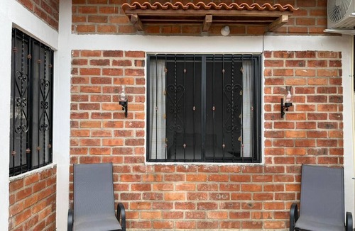 Las Varas House | House near beautiful beaches. Separate entrance, with parking. Secure.