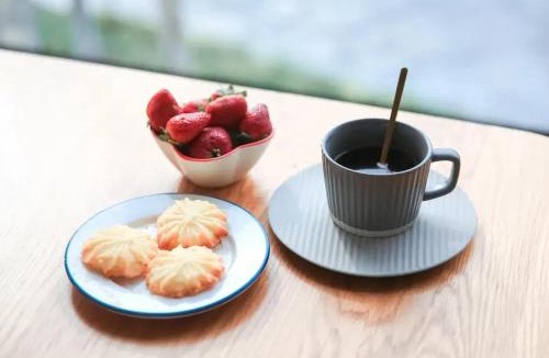 Xinyuan Hotel | Houshan Park House