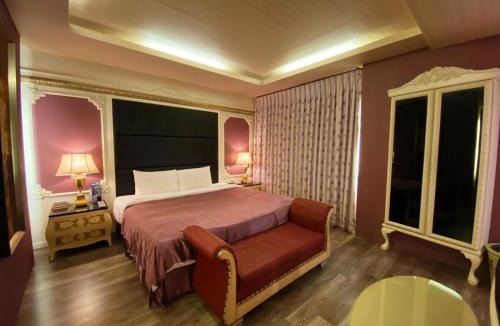 Zuoying District Hotel | Hua Xiang Motel