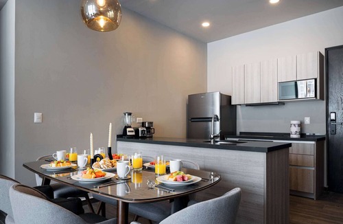 Monterrey Apartment | Huasteca Mountain Views, Pool, Gym & Balcony
