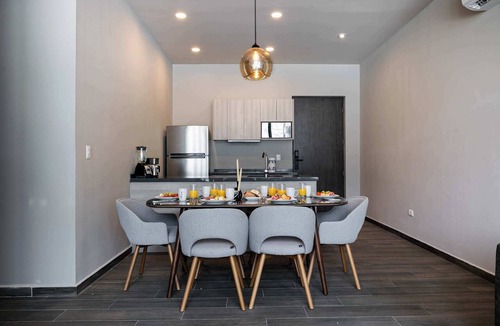 Monterrey Apartment | Huasteca Mountain Views, Pool, Gym & Balcony