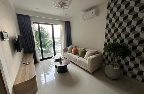 Hue Apartment | Hue Oi 5 Homestay - Spacious 2-Bedroom Apartment with Balcony & Pool