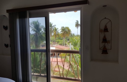 Barra de Potosi Villa | Huge Villa with Pool, Rooftop Deck, and Beach Views