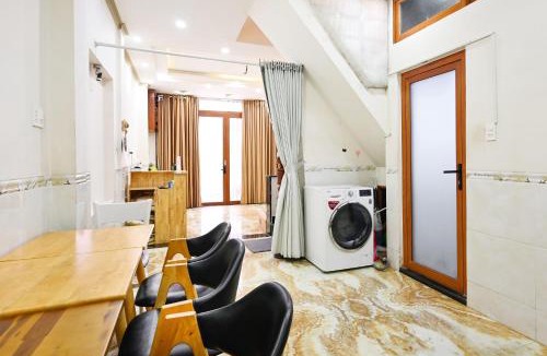 Da Kao Apartment | Huyen House