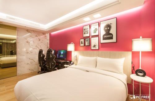 Zhongli District Hotel | i hotel 中壢館