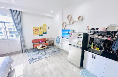 An Phu Apartment | I Riverside 301B I Spacious Studio w Window & Kitchen