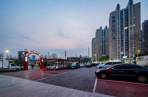 Chenghua Hotel | Ibis Chengdu East Railway Station