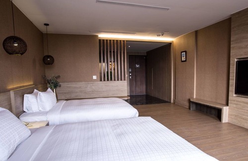 Dounan Hotel | Imperial Dynasty Exquisite Hotel