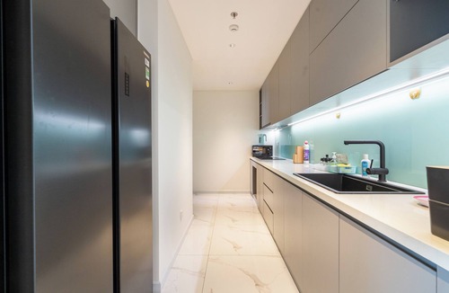 District 5 Apartment | Imperial Suites by Kieu by Kita
