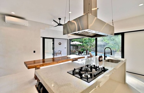 Ixtapa House | In Ixtapa Zihuatanejo our House will transport you to a relax and awesome place.