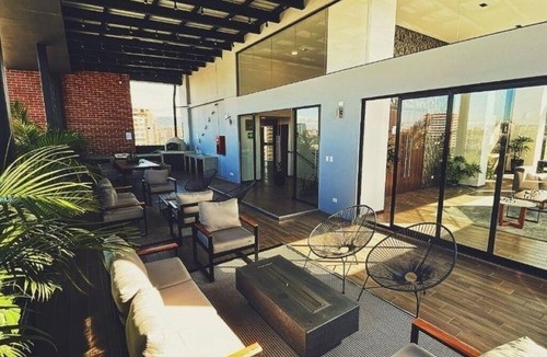 Zona 13 Apartment | Inara Apartment in city center Airport