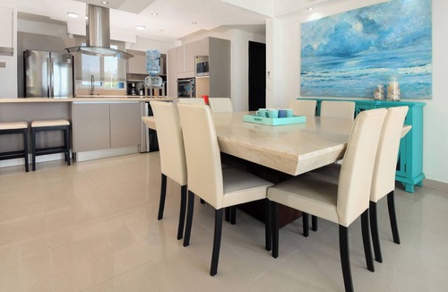 Zona Hotelera Norte Condo | Incredible Oceanview Sunsets at Peninsula Grand 1A