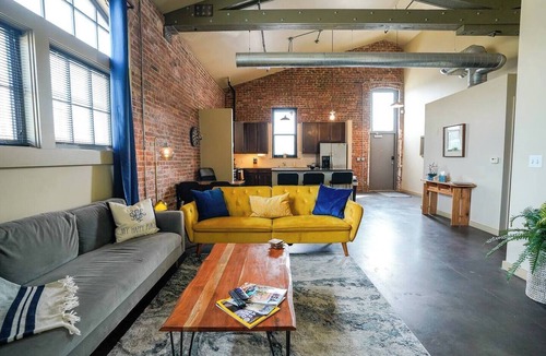 East Lawrence Apartment | Industrial Escape 2bd 2bath