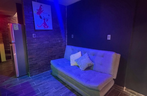 Tampico Apartment | Industrial style loft 5 min from downtown Tampico