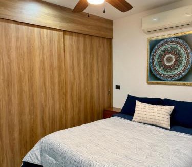 North Hotel Zone Apartment | Infinity Pool- Walk to Beach, Marina y La Isla