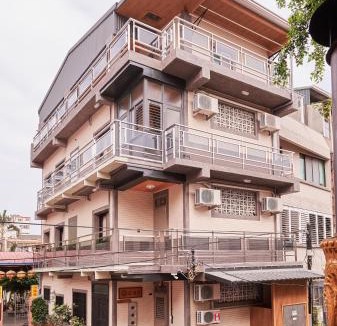 West Central District House | Inn-itiate Tainan