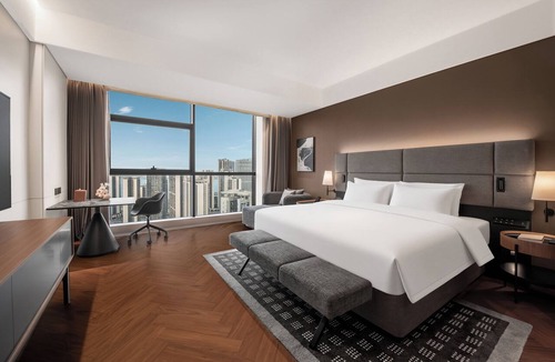 Chikan District Hotel | IntercityHotel Zhanjiang Jinshawan Wanda