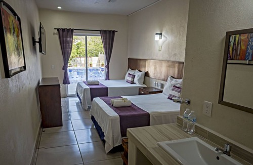 Playa Las Gatas Hotel | Isla Bonita Hotel