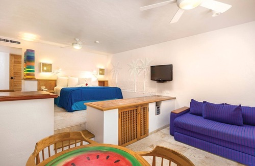 Salina Grande Resort | Isla Mujeres Resort Studio Hotel King