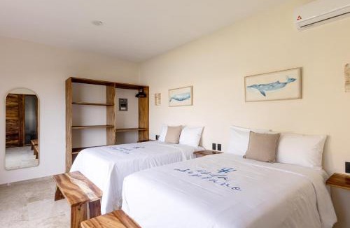 Barra de Colotepec House | Isla Neptuno