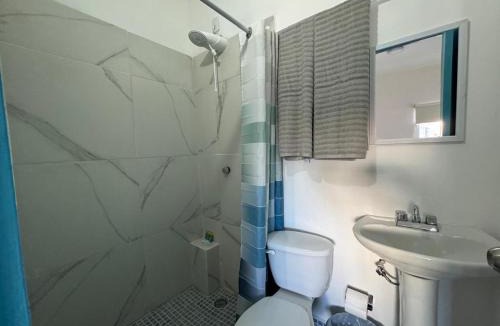 Lomas de Mazatlan Hostel | Isla Venados Habitaciones Vacacionales
