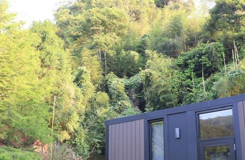 Dahu House | Jade in the Wilderness 1