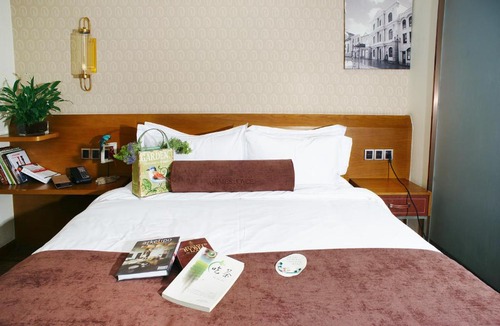 Qujiang New District Hotel | James Joyce Hotel Xi'an Datang Furong Garden