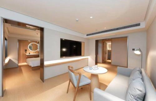 Pudong Hotel | JI Hotel Shanghai Expo Dongming Road Metro Station
