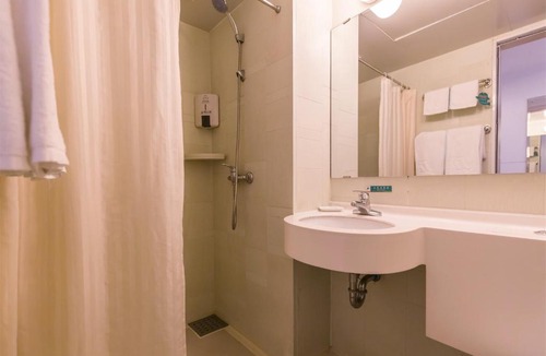 Huanggu Hotel | Jinjiang Inn Shenyang North Station