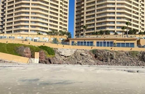 Playa Encantada Condo | Jolla Real 2BR | Pool | Hot Tub | Beach Access
