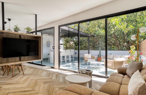 Zona Rosa Apartment | Juárez Penthouse: Private Terrace Near Reforma