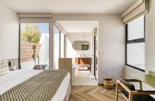 Zona Rosa Apartment | Juárez Penthouse: Private Terrace Near Reforma