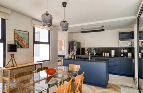 Zona Rosa Apartment | Juárez Penthouse: Private Terrace Near Reforma